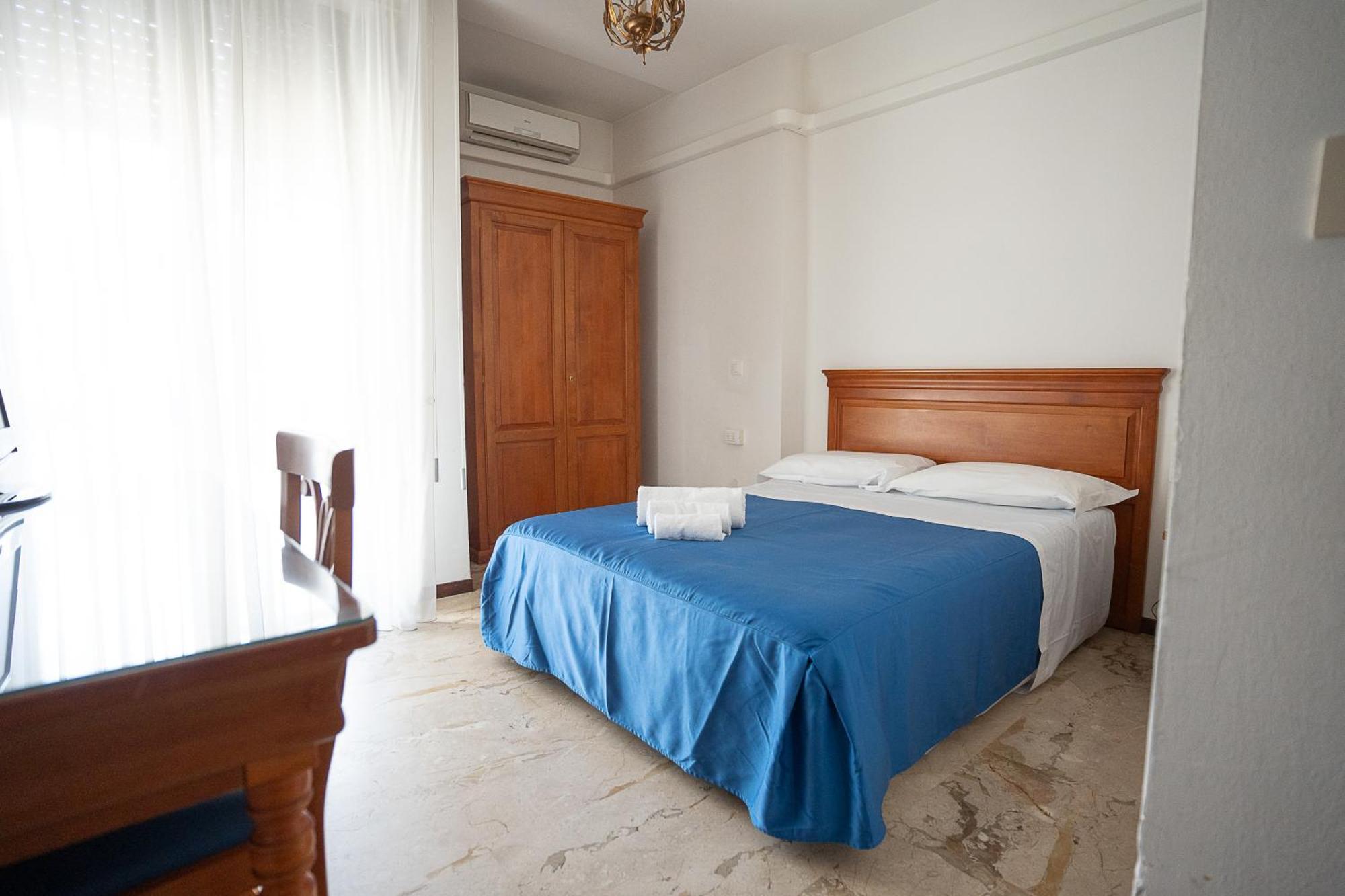 פונטרמולי Hotel Napoleon מראה חיצוני תמונה