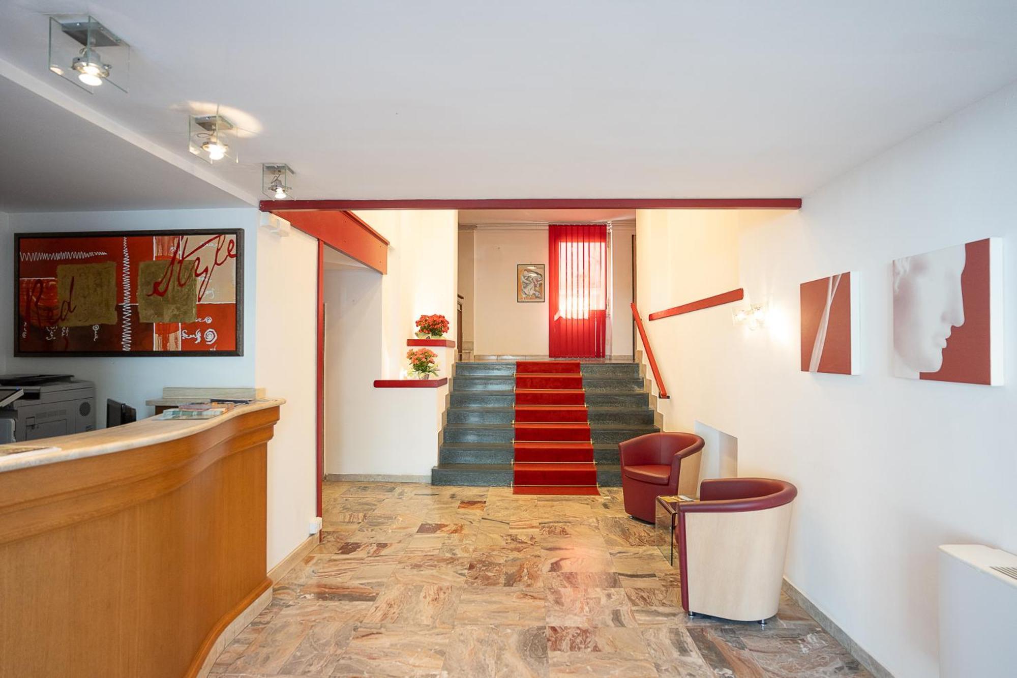 פונטרמולי Hotel Napoleon מראה חיצוני תמונה